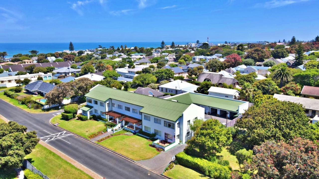 Fairway Holiday Accommodation Hermanus Exterior foto